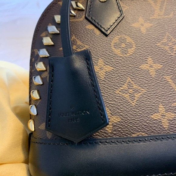 Authentic Louis Vuitton metal studded Alma BB - Picture 3 of 15